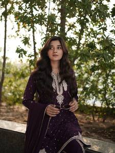 คอลเลกชันลุคสวมใส่สำหรับงานเลี้ยงดีไซน์เนอร์เปิดตัวใหม่ - Product Image 3