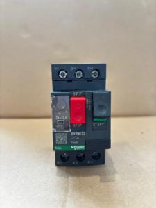 Disyuntores de caja moldeada Schneider TeSys GV2ME32 para protección magnética térmica certificada por UL Conexión de 100.000 a - Product Image 3