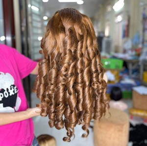 Pelucas de color personalizadas hinchables de cabello humano real cabello vietnamita con precio al por mayor - Product Image 4