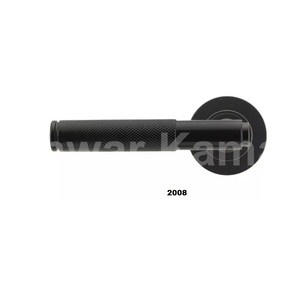Vente chaude Moderne Noir Mat Poignée De Porte Poignée De Porte Décorative Pour La Maison Cuisine Salle De Bains Couloir Porte - Product Image 1