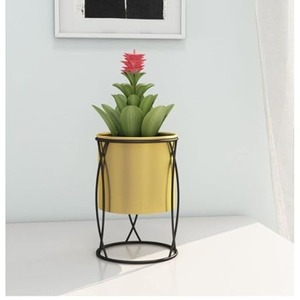 Hermosas mini macetas de metal hechas a mano para jardín, balcón, sala de estar, nuevos diseños de moda para la decoración del hogar - Product Image 2