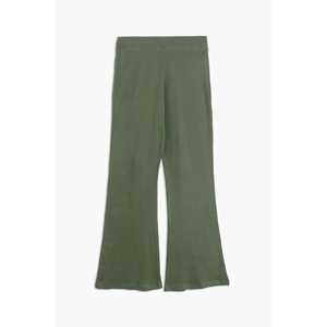 Pantalon cargo décontracté vert pour femme avec taille élastique pantalon évasé respirant avec technique froissée de marque - Product Image 1