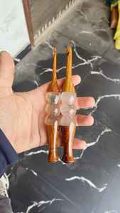 Crochets en bois sur mesure avec incrustation en résine disponibles avec des tailles gravées au laser idéal pour la revente par les fournisseurs de tricot - Product Image 4