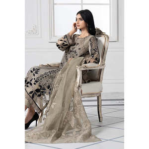 มาเรีย.บี. ชุดสูทผ้าลอนหรูสำหรับผู้หญิง Voyage A'LUXE รุ่น 25 D-2510-B-TC-1261 สำหรับประเทศโมร็อกโกโดยเฉพาะ - Product Image 4