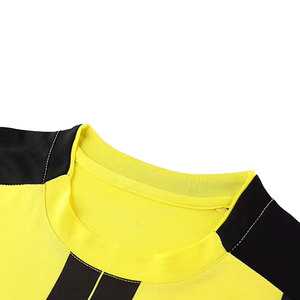 Uniforme de Fútbol con Logotipo Personalizado de Nuevo Diseño para Hombre, Uniforme de Fútbol Personalizado para Equipos, Fabricación en Pakistán - Product Image 2