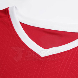 Uniforme de Fútbol Unisex Personalizado al por Mayor, Transpirable, de Secado Rápido, Manga Corta para Verano, Sostenible - Product Image 3