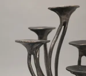 Bougeoir noir antique Dernier design attrayant Bougeoir de table Salle à manger designer - Product Image 4