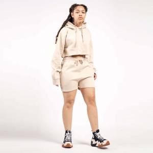 Ensemble court en polaire pour femmes-Vêtements de détente deux pièces confortables et confortables, parfaits pour une tenue décontractée et relaxante à la maison - Product Image 4