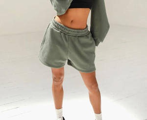 Shorts de survêtement tendance pour femmes en vert olive, vente en gros personnalisée, forte demande, tissu doux, shorts de détente de haute qualité pour femmes - Product Image 5