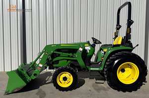 John Deere 3038E 2022 con Cargador Frontal y Cucharón de Acoplamiento Rápido - Product Image 5