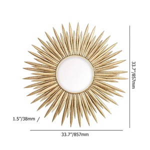 Art mural en métal avec rayons de soleil dorés et miroir, parfait pour l'entrée, le salon, les événements et la décoration de fête, provenance d'Inde - Product Image 3
