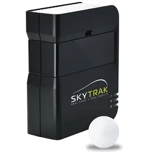 高质量原装Skytrak发射监视器和高尔夫模拟器
