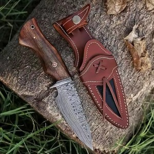 Couteau de chasse à lame fixe en acier Damas de qualité supérieure, prix abordable, best-seller, avec manche en bois et garantie de 3 ans - HTTC STORE - Product Image 1
