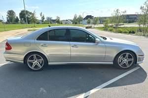 USADO, Volante a la Izquierda/Derecha, 2009, MERCEDES-BENZ E63 AMG SEDÁN - Product Image 4
