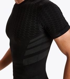 T-shirt de sport à manches courtes ajusté, respirant, en polyester et élasthanne côtelé 180g, pour homme, de la marque CONX - Product Image 6