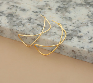 Pendientes de aro geométricos chapados en oro minimalistas con diseño abstracto elegante joyería de moda para mujer - Product Image 1