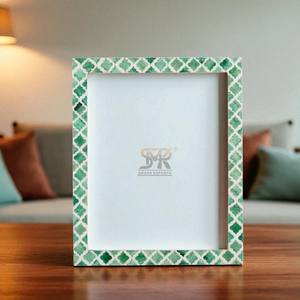 Décoration de table en résine verte marocaine faite à la main, incrustée d'os, moderne, durable, élégante, créative, pour salon, chambre à coucher, bureau - Product Image 2