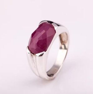 2024 mars Expo Bague en argent 925 avec grenat brillant Rubis plaqué rhodium Pierre précieuse naturelle Prix usine direct de la Thaïlande - Product Image 1