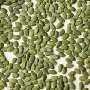 Semillas de calabaza crudas enteras, blanqueadas, limpias, sin piel y peladas para la producción de frutos secos tostados, suministro a granel - Product Image 5