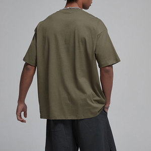 เสื้อยืดโอเวอร์ไซส์ผู้ชายใส่สบายทุกวัน ผ้าเนื้อนุ่มเหมาะสำหรับใส่ลำลอง สไตล์สตรีทแฟชั่น และลุคแฟชั่นประจำวัน - Product Image 5