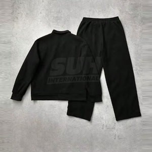 ชุดวอร์มกันลมแบบมีฮู้ดสำหรับผู้ชายคุณภาพสูงสั่งทำพิเศษสำหรับฤดูหนาว-ระบายอากาศได้ดี ผลิตจากโพลีเอสเตอร์ 100% - Product Image 2