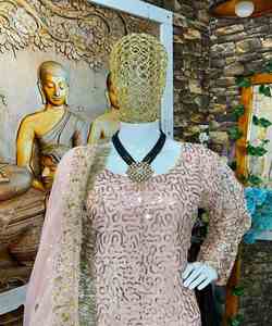 ชุดปาร์ตี้ราคาต่ำ-ผ้าไหม georgette กับลำดับการทำงานและ dupatta - Product Image 4