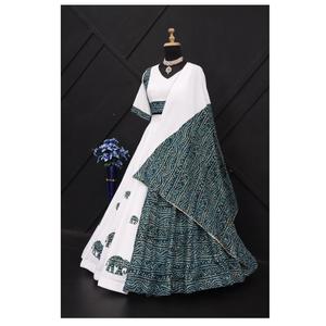 Bandhani de algodón de muselina pesada pura tradicional de Boutique india, estampado Lehenga con algodón de muselina cosido a la moda, hermoso Choli - Product Image 1