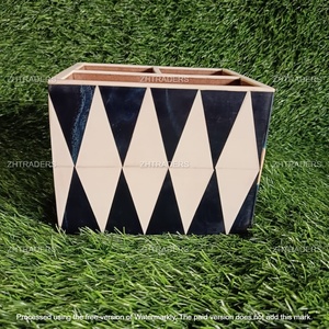 Cubiertos con incrustaciones de resina y madera hechos a mano con detalles, organizador de forma personalizada de lujo para uso doméstico y en restaurantes - Product Image 5