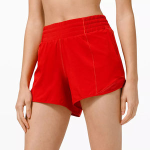 Pantalones cortos deportivos transpirables para mujer, peso ligero, nueva apariencia de moda, ropa de gimnasio, pantalones cortos de fitness hechos a medida para mujeres con tarifa razonable - Product Image 1