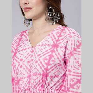 Robe caftan rose en coton imprimé cravate et teinture élégante décontractée longueur au sol taille libre Design personnalisé avec fentes - Product Image 1