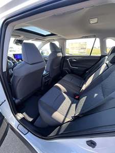 Toyota RAV4 XLE Usado 2025 - Product Image 4