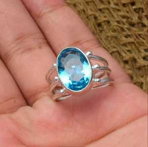 Bague artisanale en argent sterling plaqué rhodium avec topaze bleue de Londres, coupe hexagonale, bijou élégant, cadeau pour femme, design bohème - Product Image 1