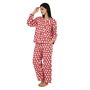 Conjunto de Pijama de Algodón para Mujer, Ropa de Dormir Cómoda para Verano con Estampado de Hojas Rojas y Blancas y Animales, Cierre de Botones, Ropa para el Hogar ODM - Product Image 4