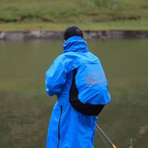 Chubasquero de PE individual con capucha, equipo desechable a prueba de viento para exteriores para niños y niñas, talla XL, logotipo personalizado gratis para montar a pescar - Product Image 3