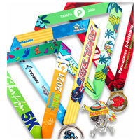 U-meking Médailles personnalisées Médaille de sport Course d'or Alliage de zinc vierge Métal personnalisé Prix 3D Marathon en cours d'exécution avec ruban pour le sport