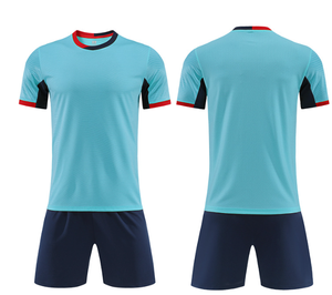 Tenues de football personnalisées en polyester léger et respirant, maillots et shorts avec nom et numéro personnalisés pour les équipes - Product Image 4