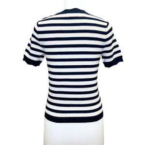 Suéter de Mujer con Cuello Redondo Personalizado SS23, Delgado, 100% Algodón, Buena Calidad, Detalle Cruzado, Mangas Cortas con Volantes, Primavera - Product Image 2