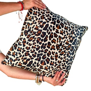 Housse de coussin en cuir de vachette vintage durable anti-bactéries anti-acariens Protection marron foncé carré Patchwork maison hôtel - Product Image 3