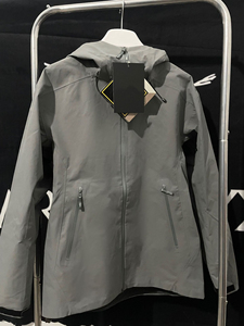 High Quality <b>Lightweight</b> Polyester <b>Rain</b> Suit Windproof and Waterproof <b>Jacket</b> for <b>Men</b> and Women for Hiking Travel for Adults - Product Image 4