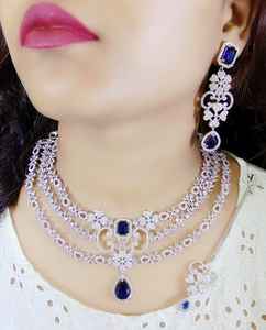 Conjunto de collar brillante de diamantes americanos de tendencia con pendientes a juego joyería India para mujeres todas las funciones y fiesta - Product Image 5