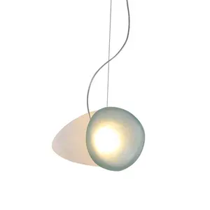 Lampe LED suspendue en pierre de verre givré bleu, lampe suspendue en galets de verre givré, lustre