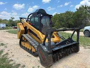 รถตักตีนตะขาบ CAT 299D3 XE ขนาดกะทัดรัด พร้อมเครื่องบดไม้ HM418C น้ำหนัก 5200 กก. รับประกัน 5+ ปี รถตักหน้าขุดดินแบบตีนตะขาบ - Product Image 3