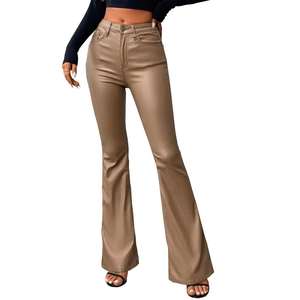 Conjuntos de cuero para mujer de tendencia, TOP HALTER y pantalones acampanados, diseño elegante, ropa de moda moderna de calidad premium - Product Image 6