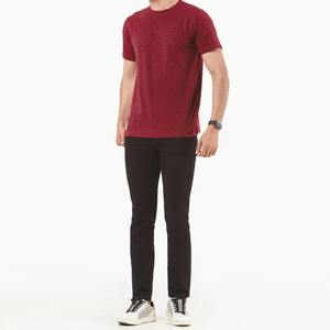 Camiseta de Cuello Redondo para Hombre, 100% Poliéster, Secado Rápido, Transpirable, Básica, con Logotipo Personalizado, Color Sólido, Ligera, con Diseño de Letras - Product Image 5