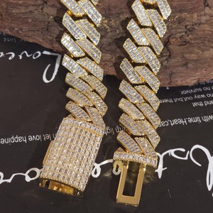 สร้อยคอเงินแท้ 925 คุณภาพพรีเมียม งานแฮนด์เมด ดีไซน์คิวบันลิงค์ ประดับเพชรซิร์คอนระยิบระยับ ของขวัญสุดเทรนดี้สำหรับทุกเพศ - Product Image 2