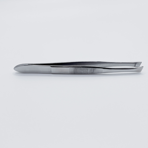 Pinzas de Cejas Profesionales de Acero Inoxidable de la Mejor Calidad con Diseño de Punta Inclinada Único, Pulimentadas para Uso Personal Femenino - Product Image 5