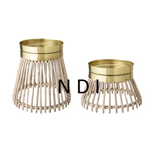 เชิงเทียนโลหะสำหรับแกะสลักด้วยมืออุปกรณ์ตกแต่งบ้านและงานแต่งงาน - Product Image 1