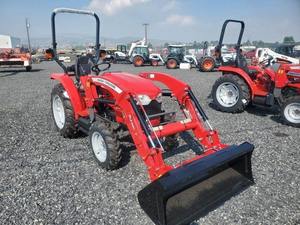 TRACTOR MASSEY FERGUSON 135-399 70HP CON TRANSMISIÓN DE ENGRANAJES DE ALTA PRODUCTIVIDAD CON BOMBA Y CAJA DE CAMBIOS - Product Image 2