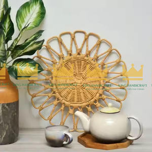 High Quality Round <b>Hand</b> Rattan Placemat Flower Table Mat <b>Heat</b> Resistant Rattan Placemats for Table Decor Hot Product - Product Image 1