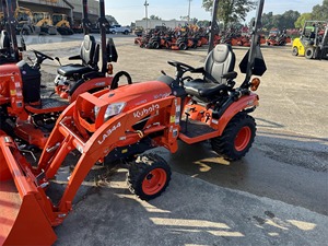 Pour tracteur chenillé 4x4 BX2680, boîte de vitesses automatique, longue durée de vie, fabriqué en France, garantie 1 an, livraison rapide disponible - Product Image 3